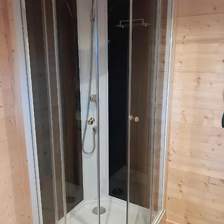 Chalé L'insolite De Nathcy Thiel-sur-Acolin