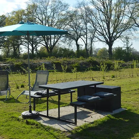 L'insolite De Nathcy Chalé Thiel-sur-Acolin