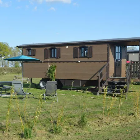 L'insolite De Nathcy Thiel-sur-Acolin